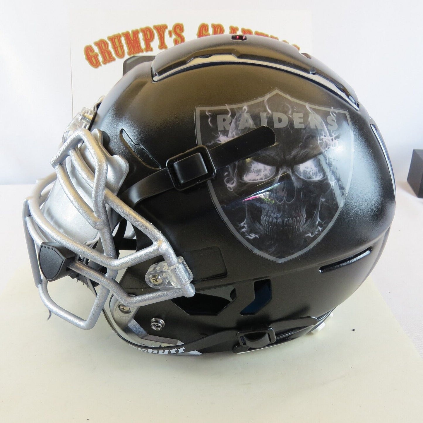 Las Vegas Raiders custom full size Schutt F7 Ballistic Black